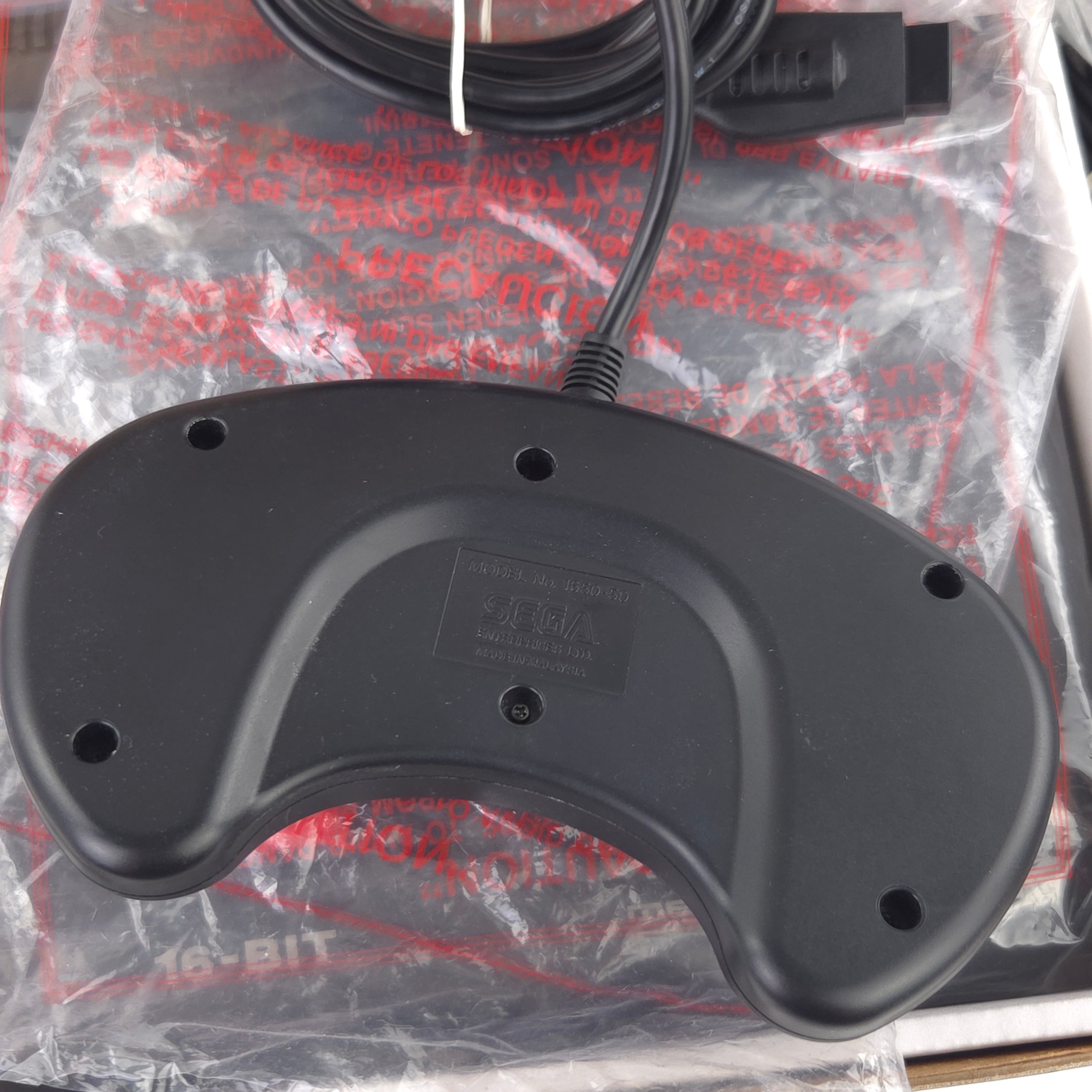 Sega Mega Drive Konsole mit Sonic The Hedgehog 2 OVP PAL