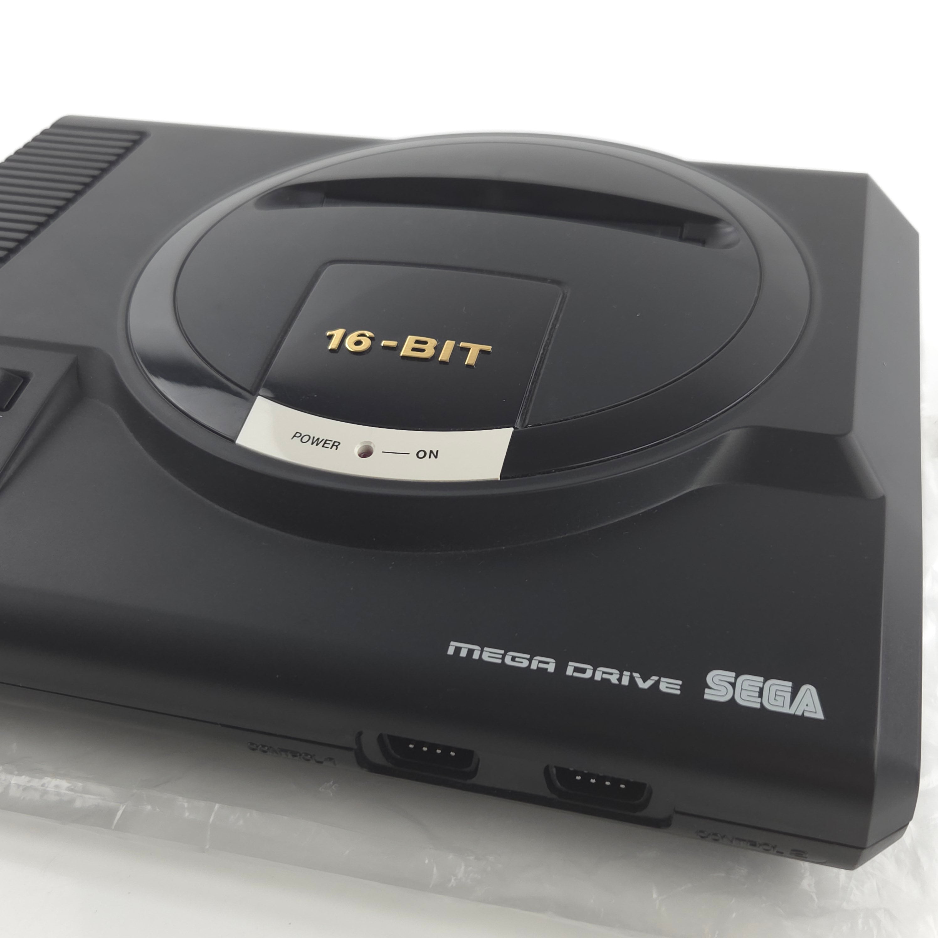 Sega Mega Drive Konsole Sonic Bundle OVP PAL Ohne Spiel