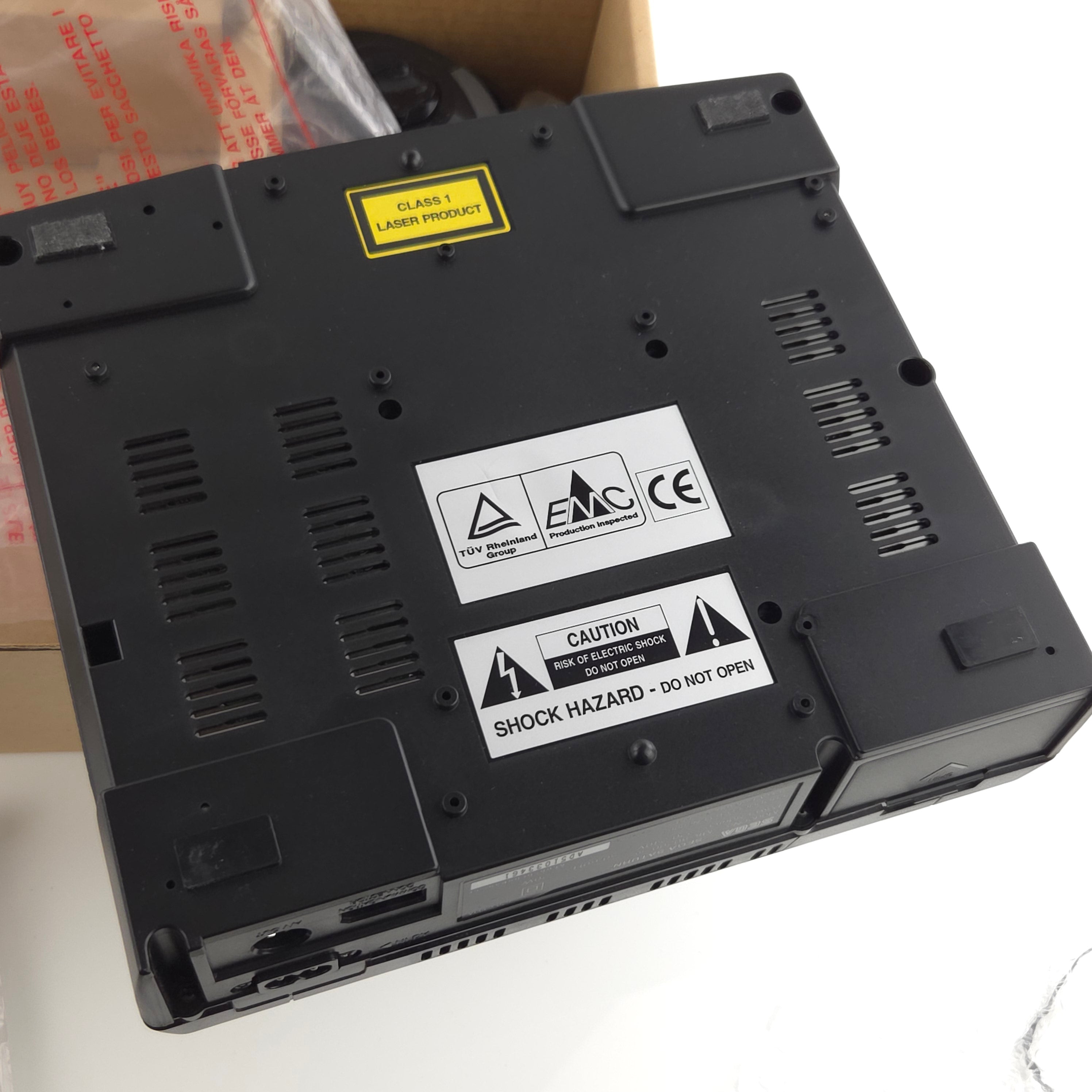 Sega Saturn Konsole Base Set OVP PAL hervorragender Zustand