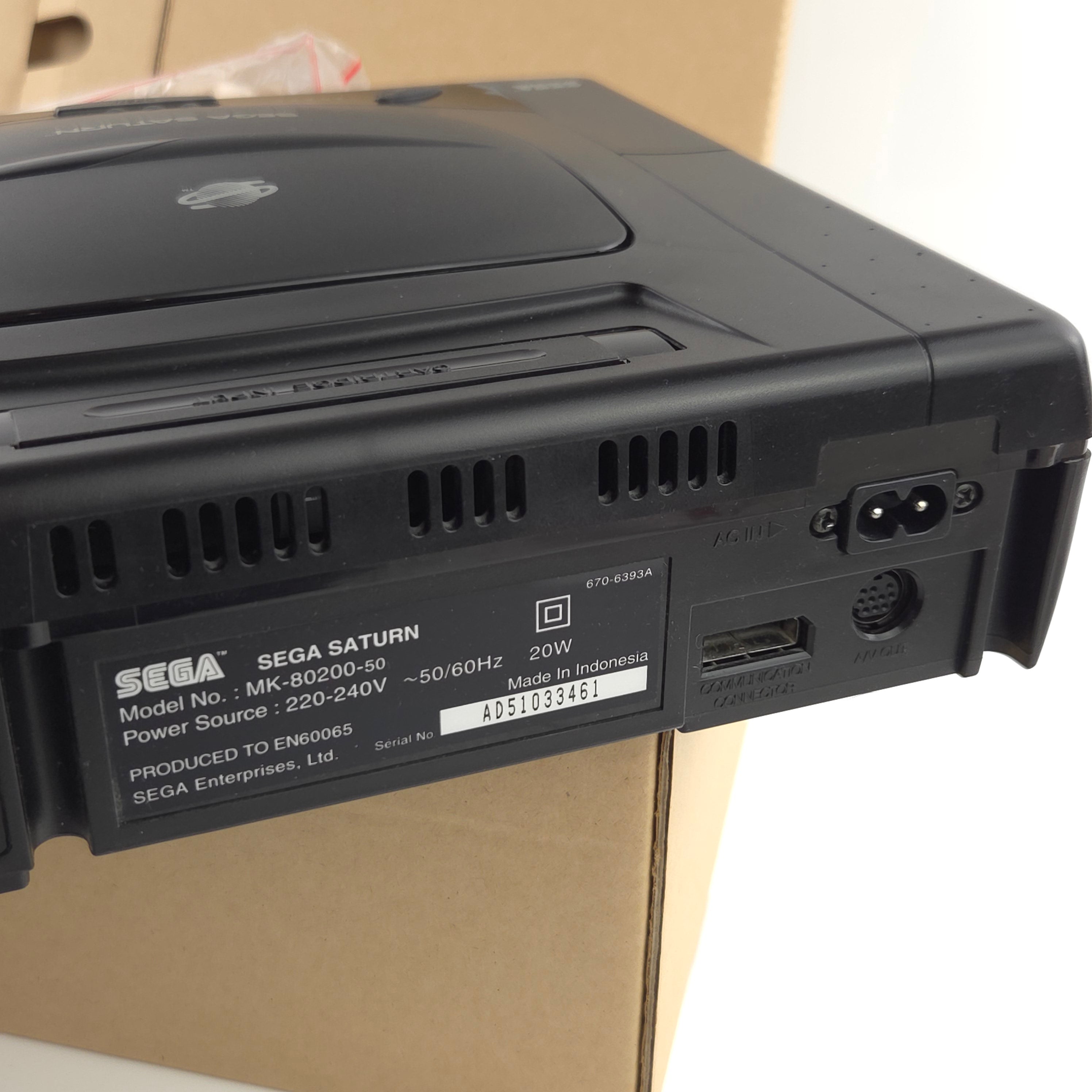 Sega Saturn Konsole Base Set OVP PAL hervorragender Zustand