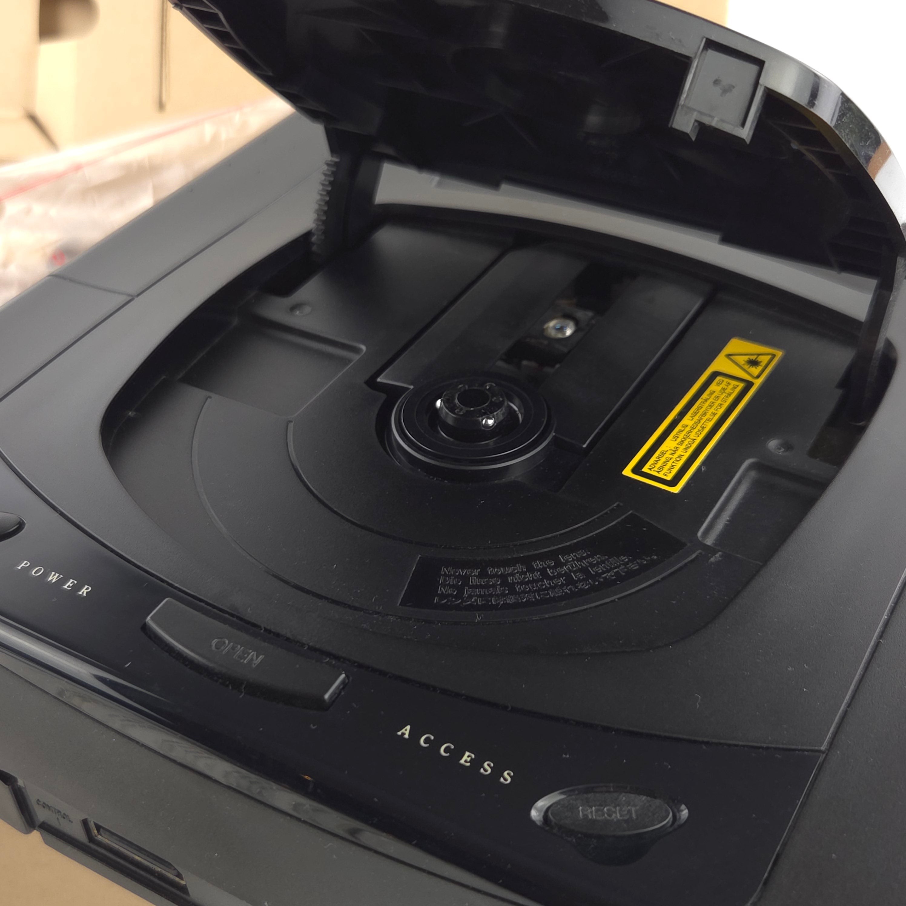 Sega Saturn Konsole Base Set OVP PAL hervorragender Zustand