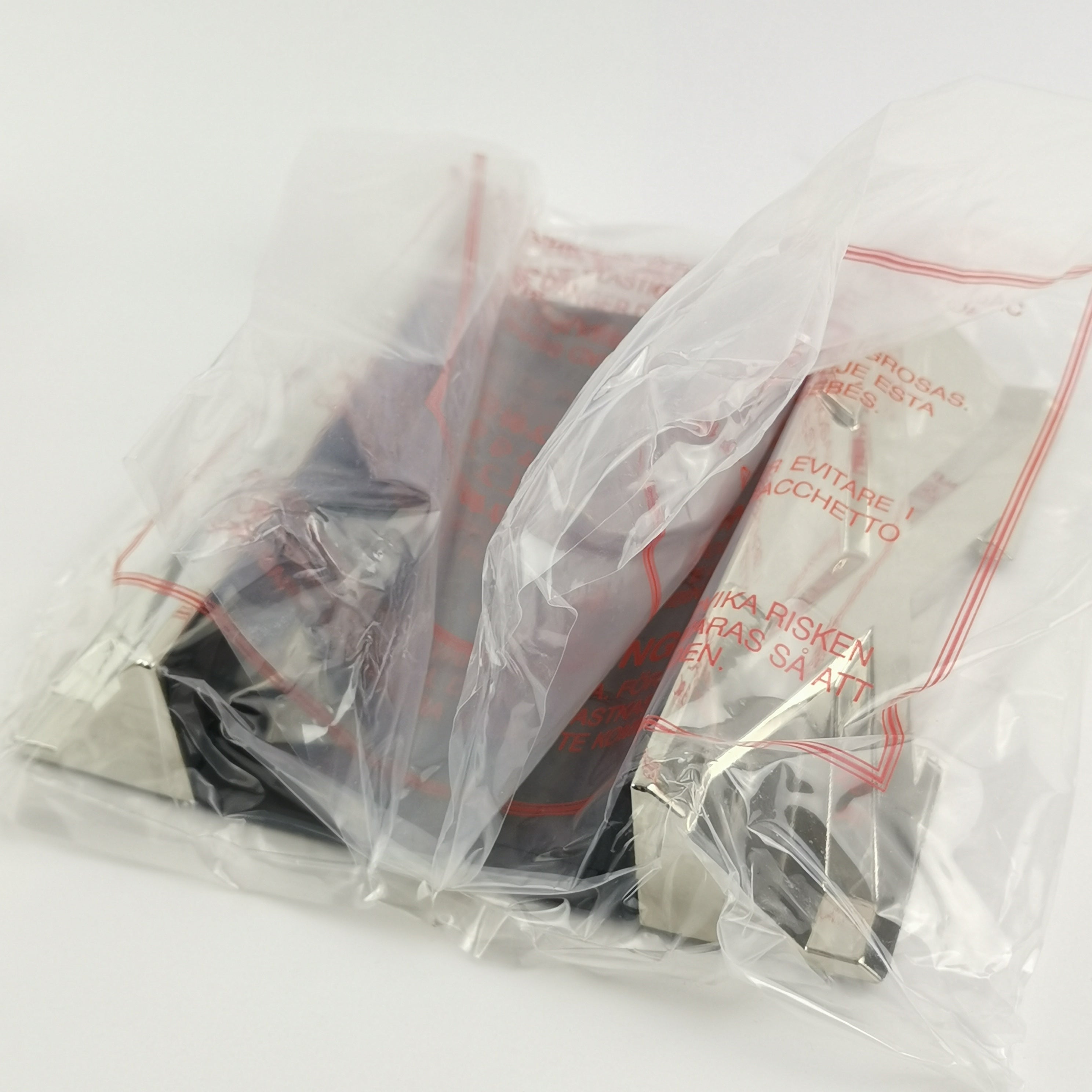 Playstation 2 Zubehör – Final Fantasy X-2 Konsolen Stand OVP