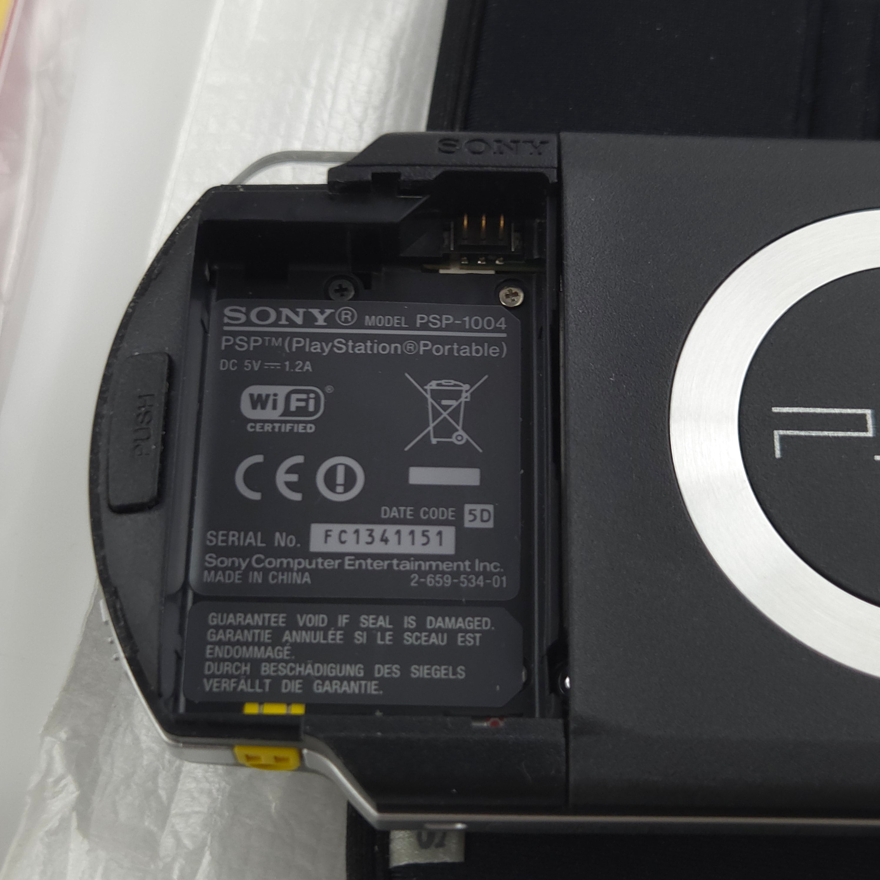 Playstation Portable Konsole Value Pack OVP Ladekabel