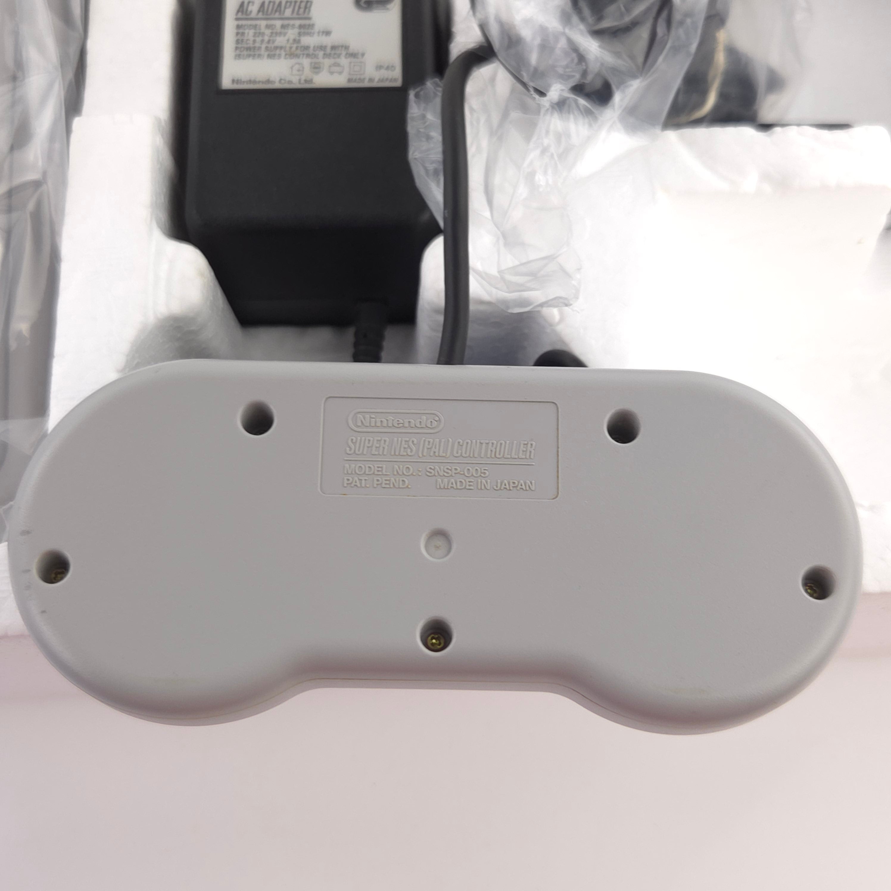 Super Nintendo Konsole – Super Mario World Bundle OVP PAL