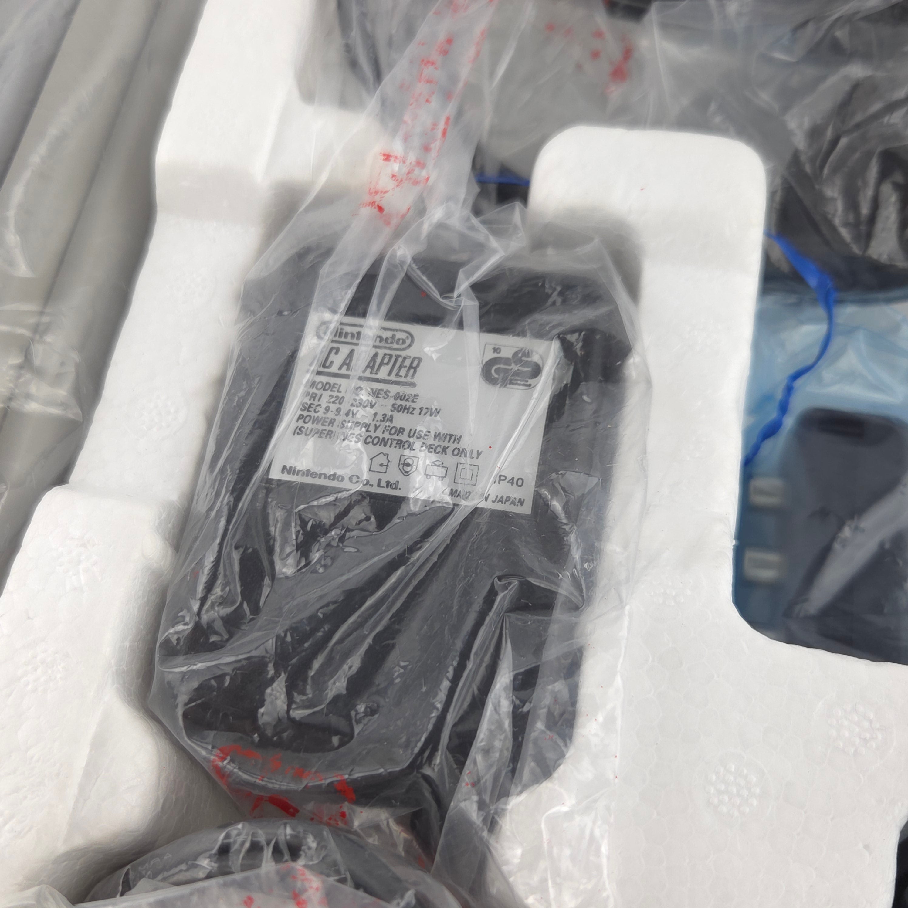 Super Nintendo Konsole – Super Mario World Bundle OVP PAL