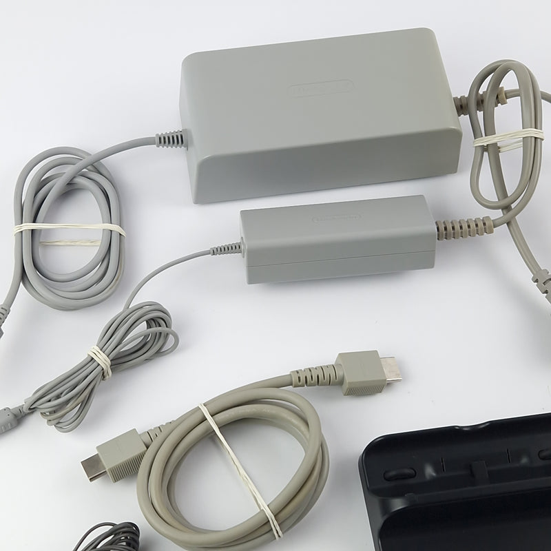 Nintendo Wii U Premium Konsole mit Kabel, Zubehörteile,  Pro Controller & Zelda