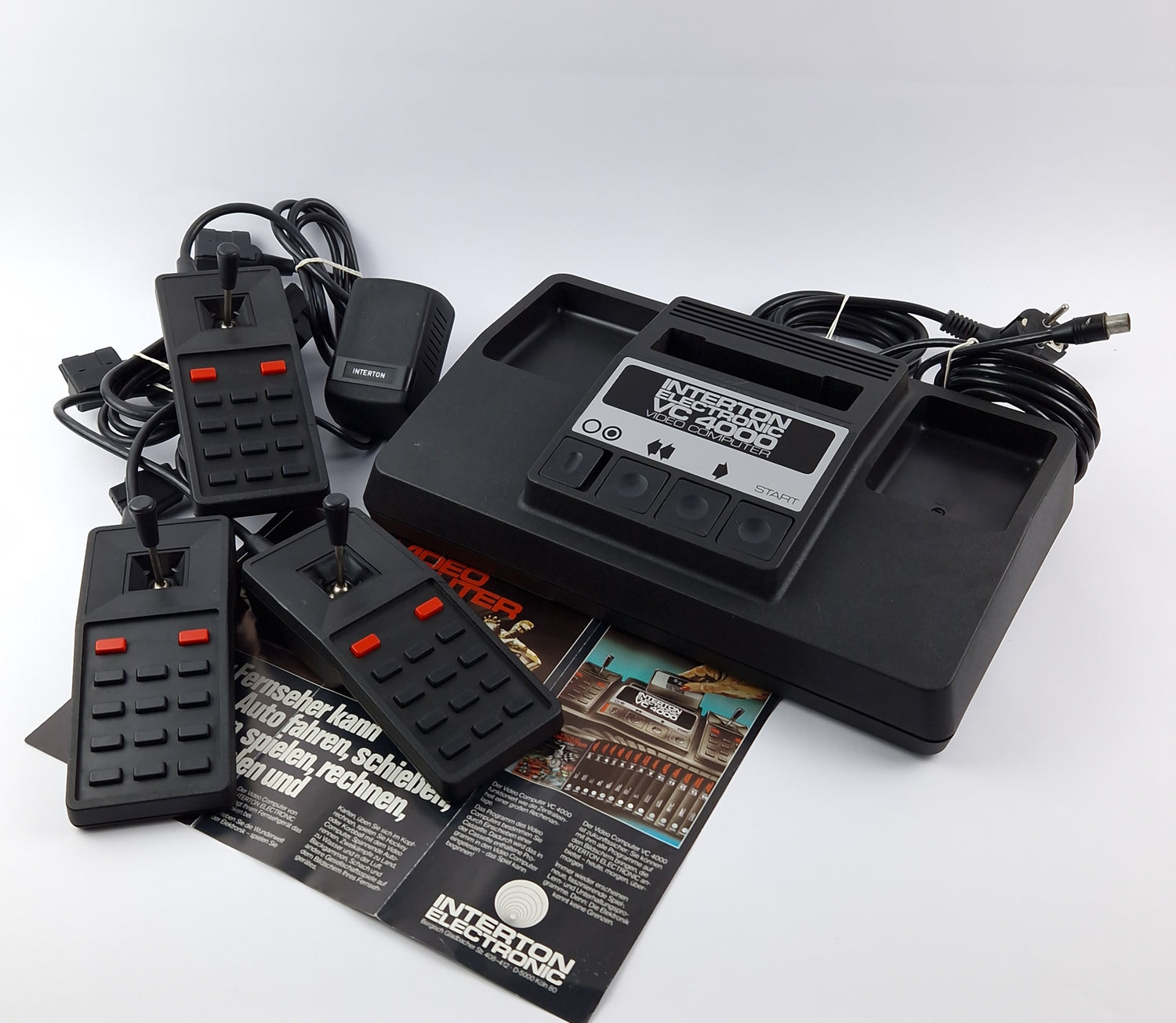 Interton Electronic VC 4000 Video Computer Console - 11 games and accessories