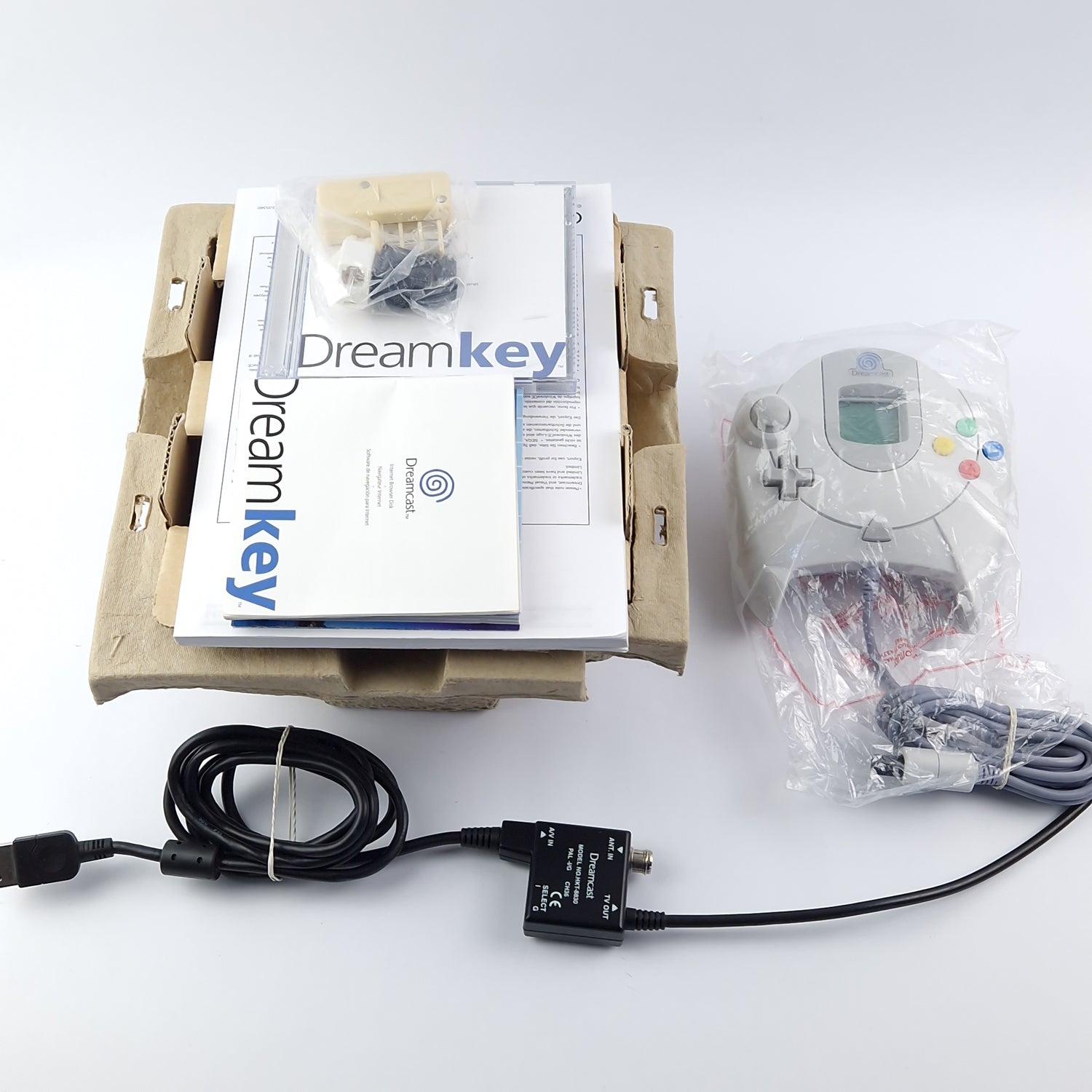 Sega Dreamcast Konsole mit Controller & Kabel in OVP | PAL Console