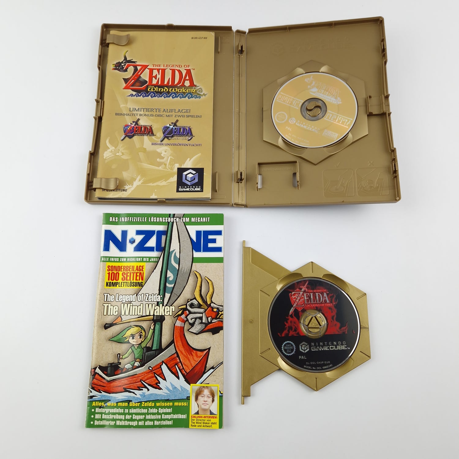 Nintendo Gamecube Game: Zelda The Windwaker + N-Zone Solution Book - OVP PAL