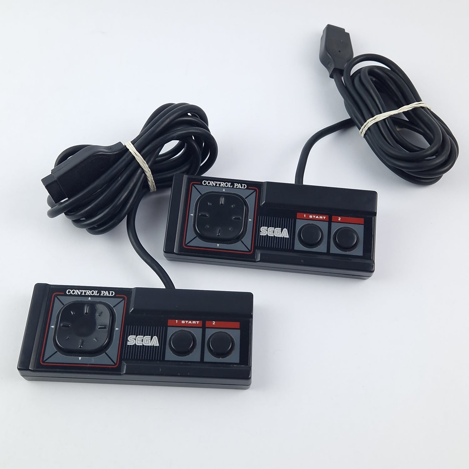 Sega Master System Power Base Konsole mit 2 Controllern, Action Fighter & Kabel