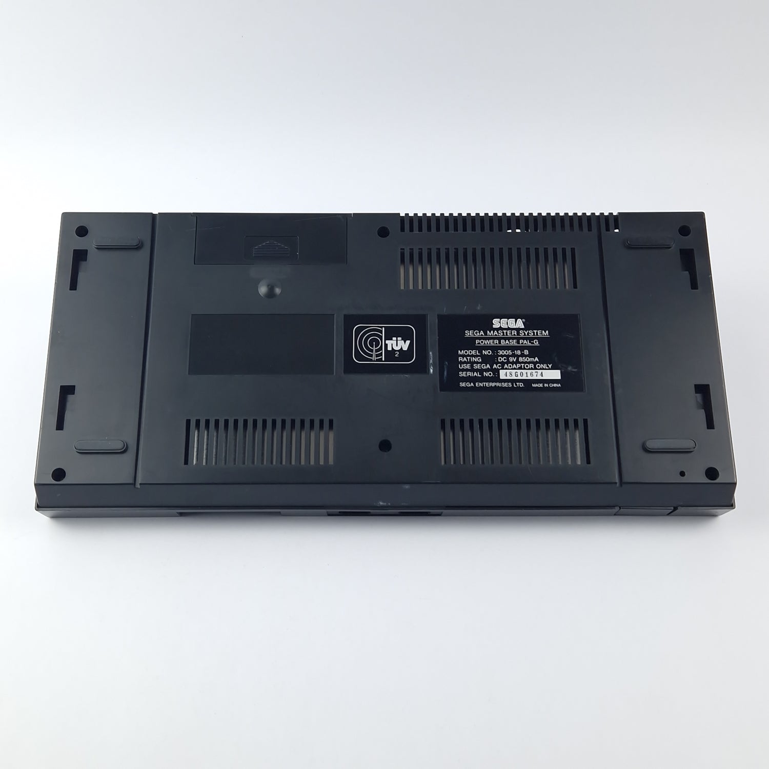 Sega Master System Power Base Konsole mit 2 Controllern, Action Fighter & Kabel