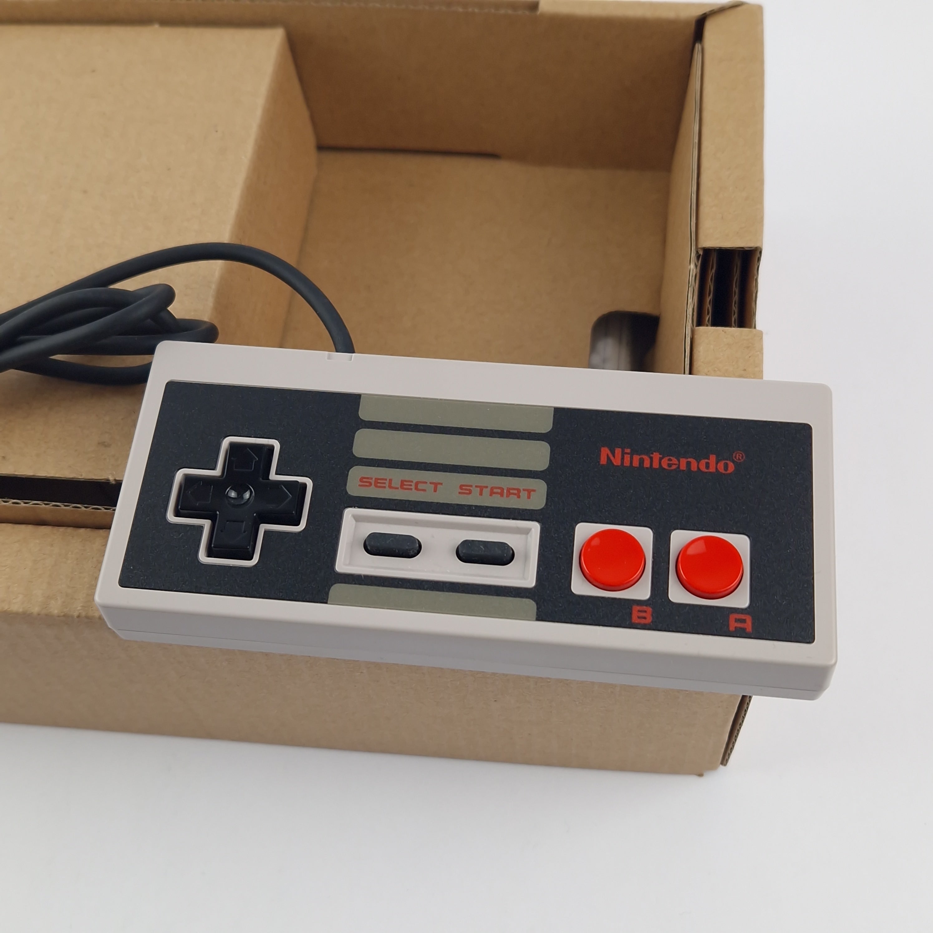 Nintendo NES Classic Mini Konsole 30 Games - OVP Nintendo Entertainment System