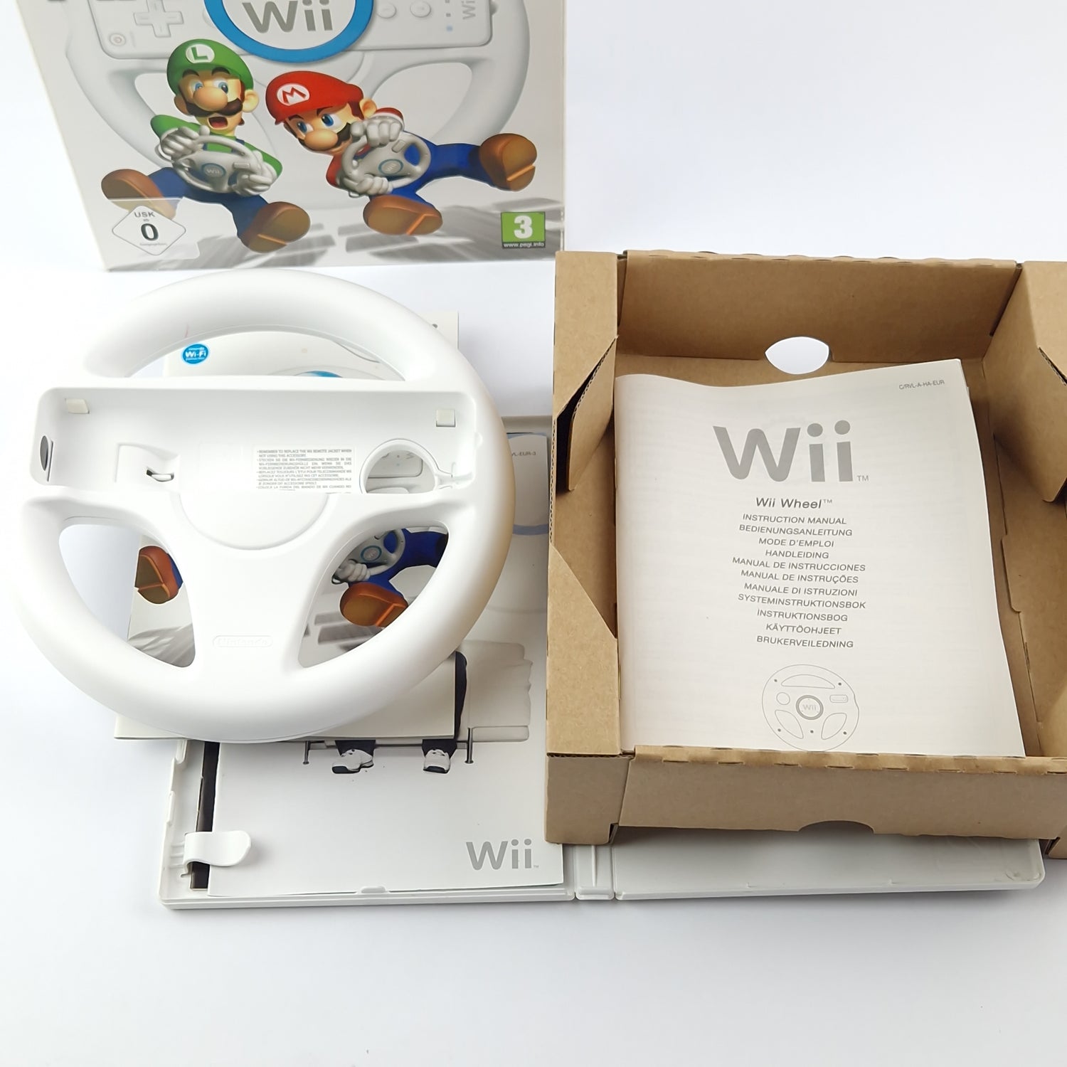 Nintendo Wii game: Mario Kart with Wii Wheel / Steering Wheel - OVP PAL