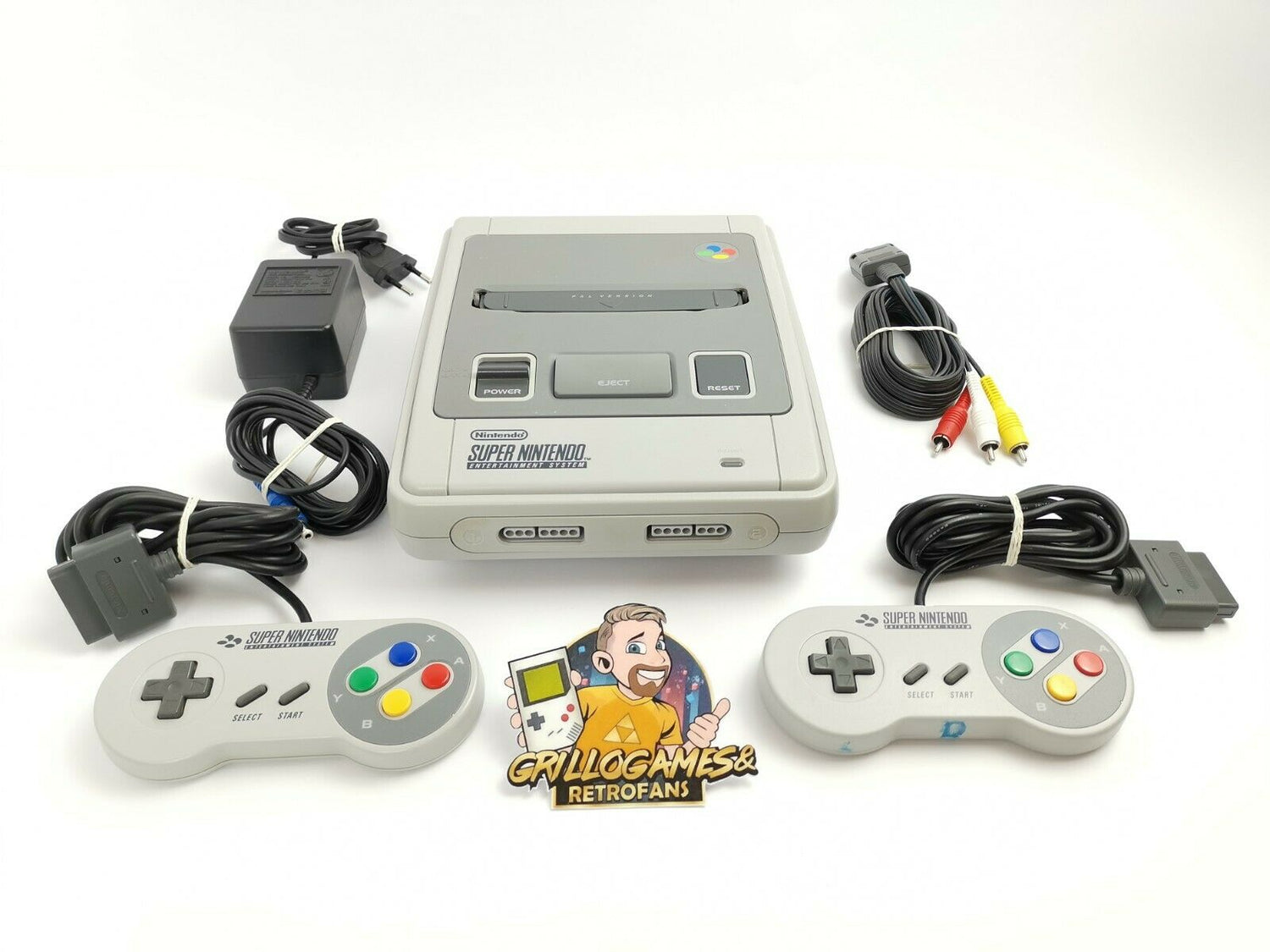 Super Nintendo Multinorm Konsole (NTSC & PAL Spiele), mit 2 Control. und Kabeln