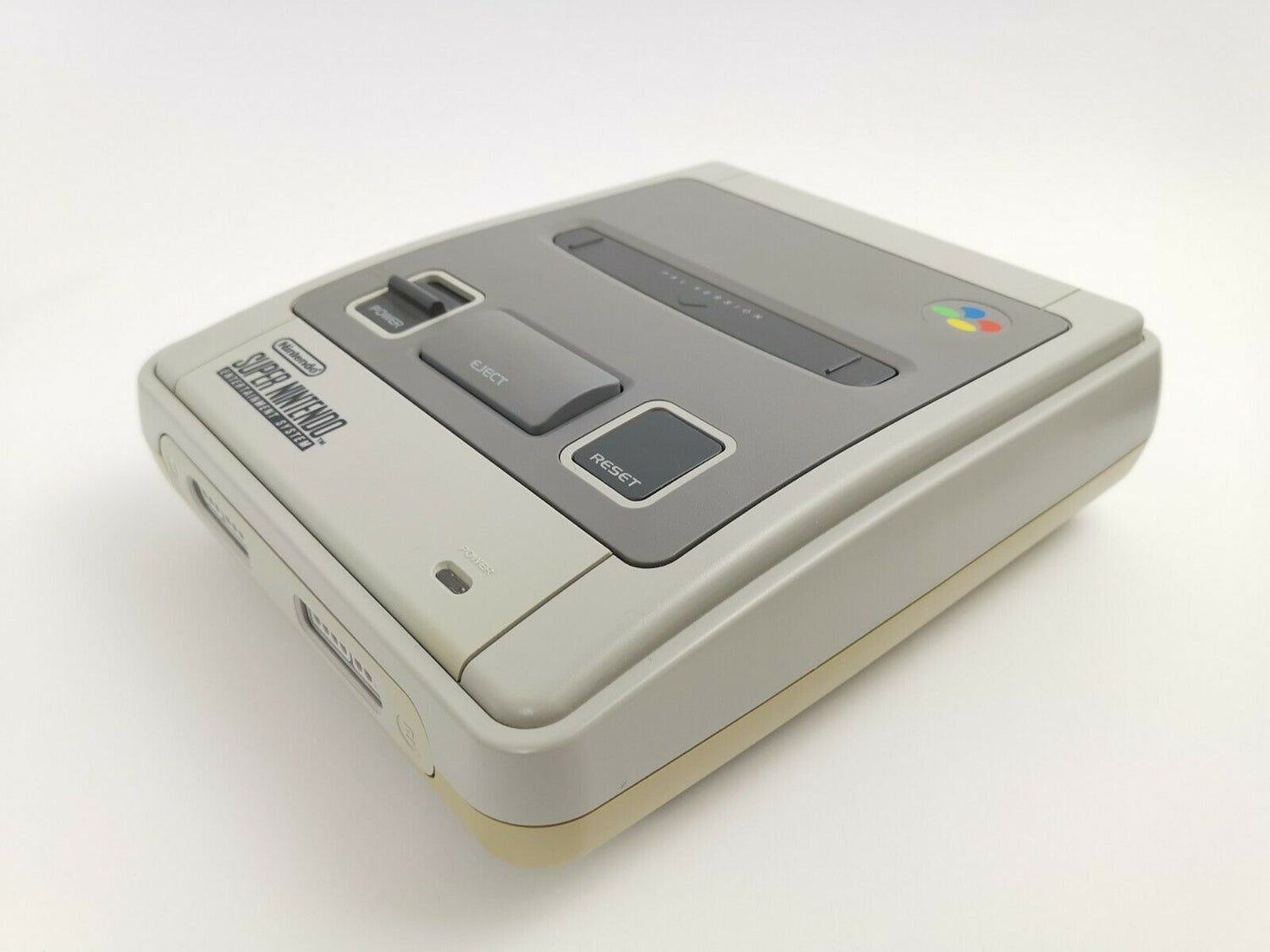Super Nintendo SNES console, 1 controller, Super Mario World & connection cable