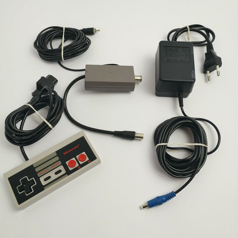 Nintendo NES Multinorm Konsole Console, 1 Controller und Kabel