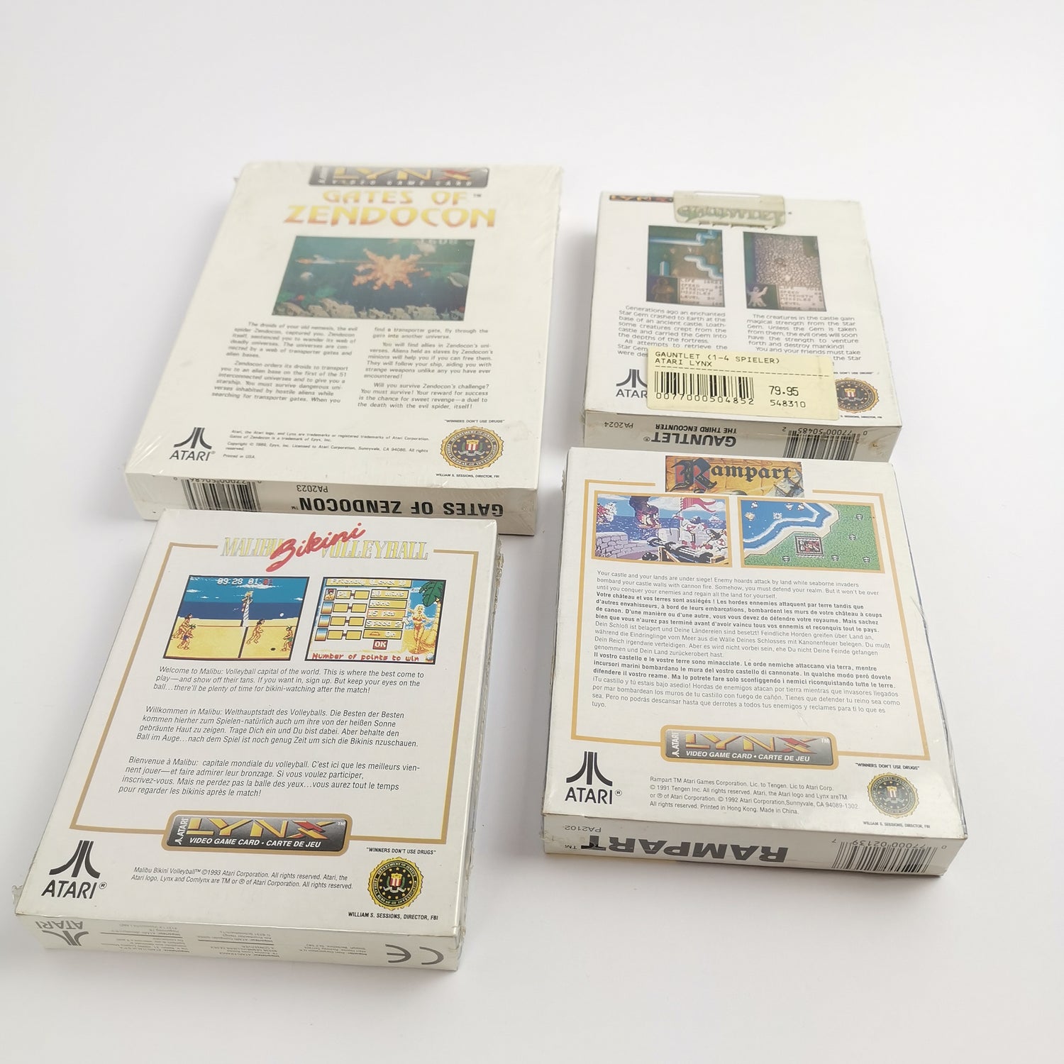 Atari Lynx 2 Handheld großes Konvolut mit 14 Spielen, 10 Sealed. OVP
