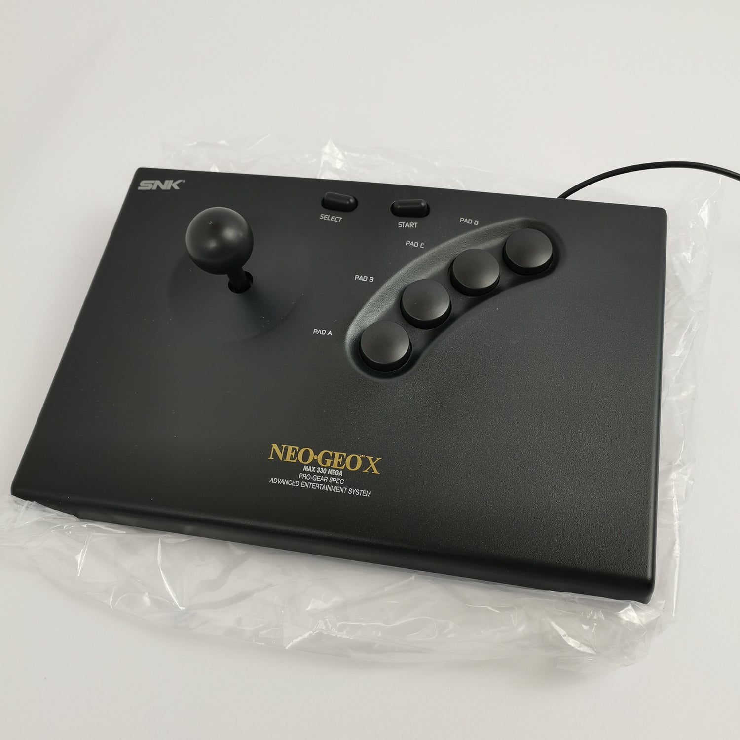 SNK Neo Geo X Gold Limited Edition | Neogeo X Station mit Arcade Stick, Handheld