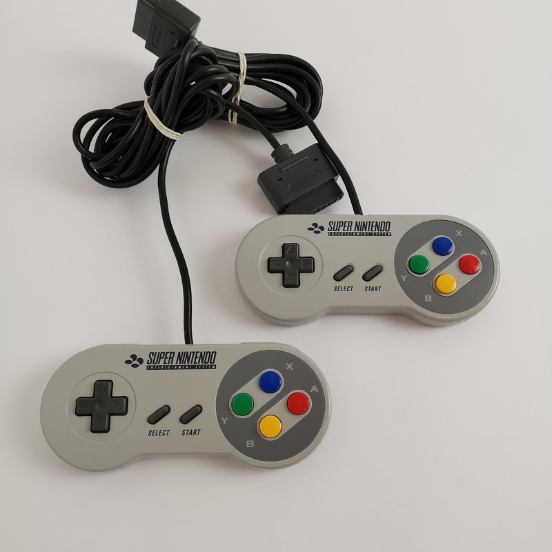 Super Nintendo Konsole : 2 Controller u. Anschlusskabel | SNES - PAL Console
