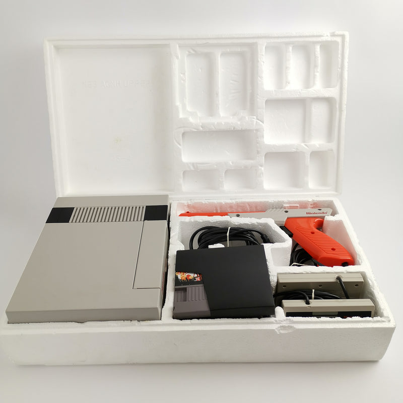 Nintendo Entertainment System Konsole : NES Action SET Zapper  | OVP - PAL HOL