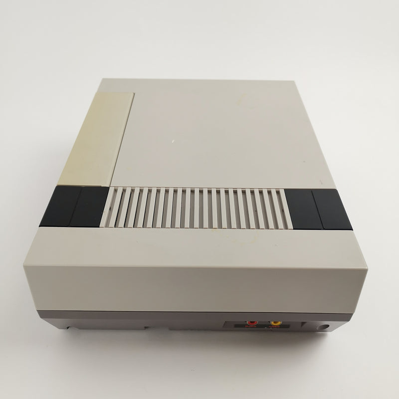Nintendo Entertainment System Konsole : NES 2 Controller & Kabel | PAL FRG