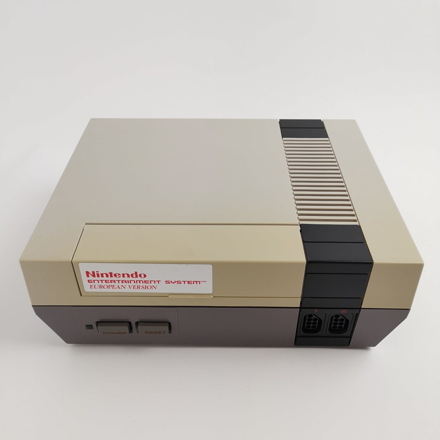 Nintendo Entertainment System Console: NES 2 Controller & Cable | PAL ESP