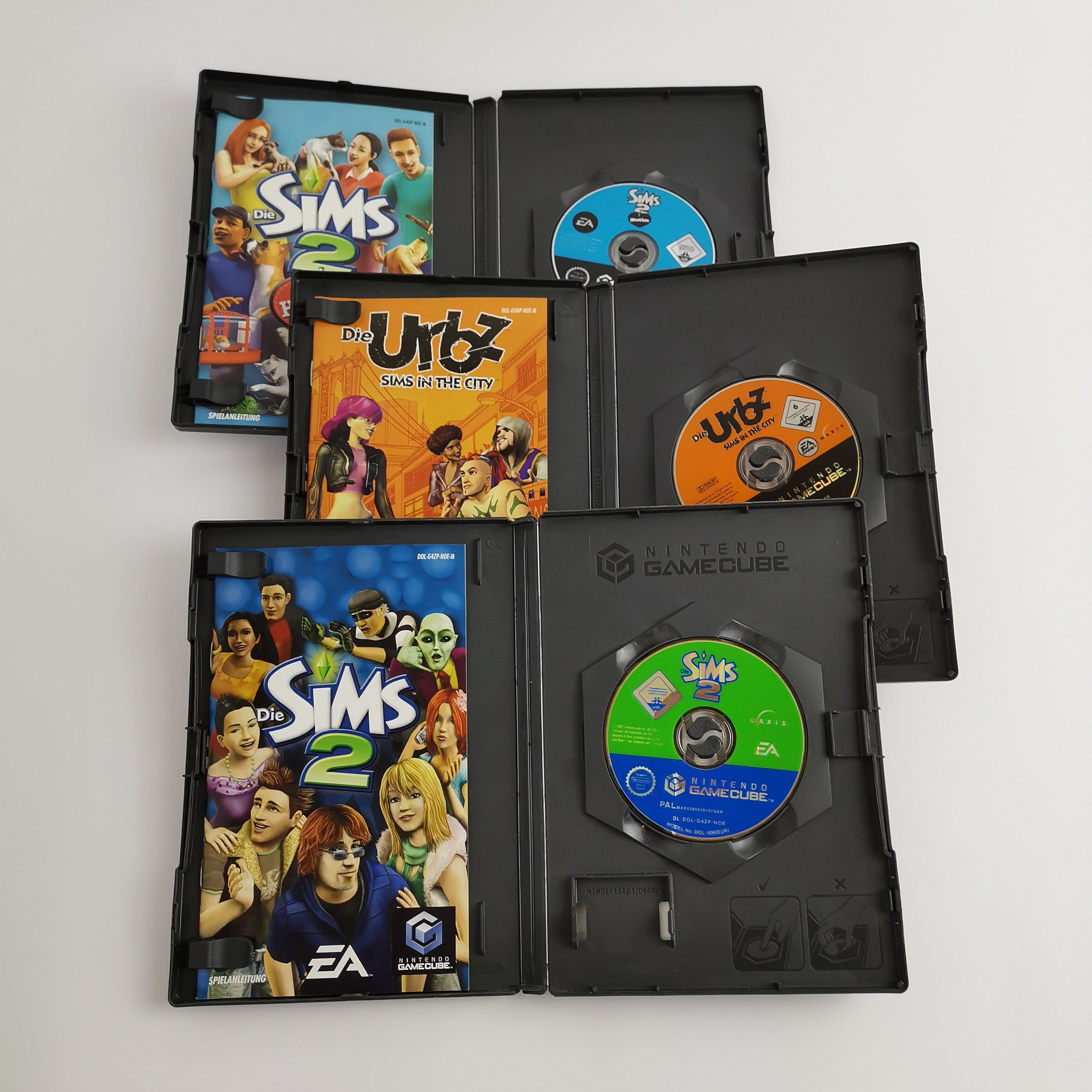 Nintendo Gamecube Spiele : Die Sims 2 , Haustiere & Die Urbz Sims in the City