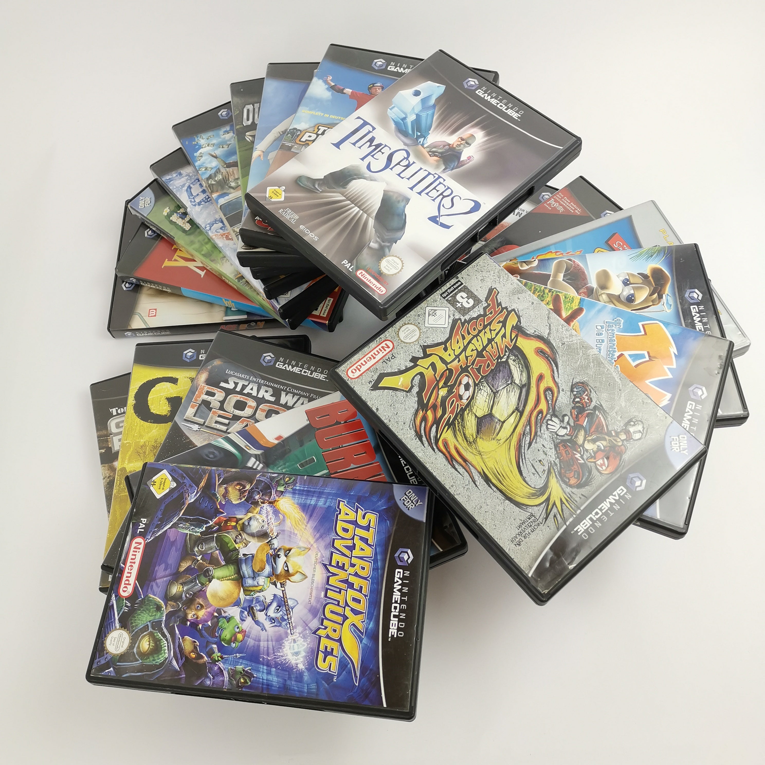 Nintendo Gamecube Konsolen Bundle - Purple in OVP mit 21 Spielen - Konvolut