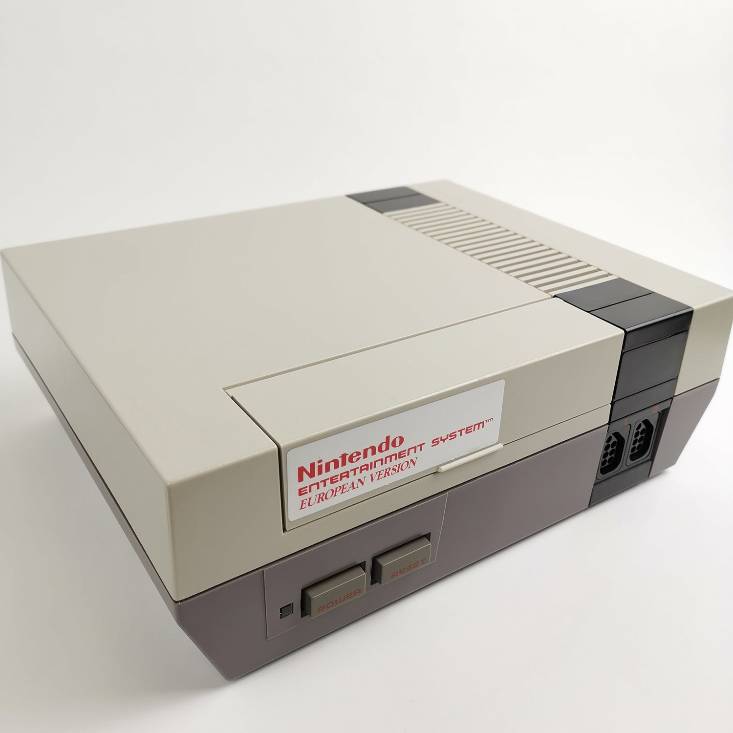 Nintendo Entertainment System: NES Console - Super Mario Bros. 3 Edition OVP