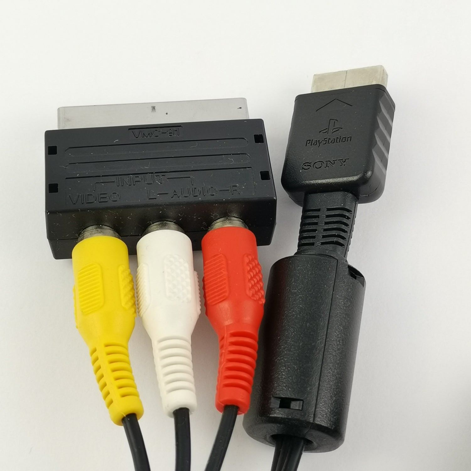 Sony Playstation 1 Accessories: Original cable set - AV and power cable