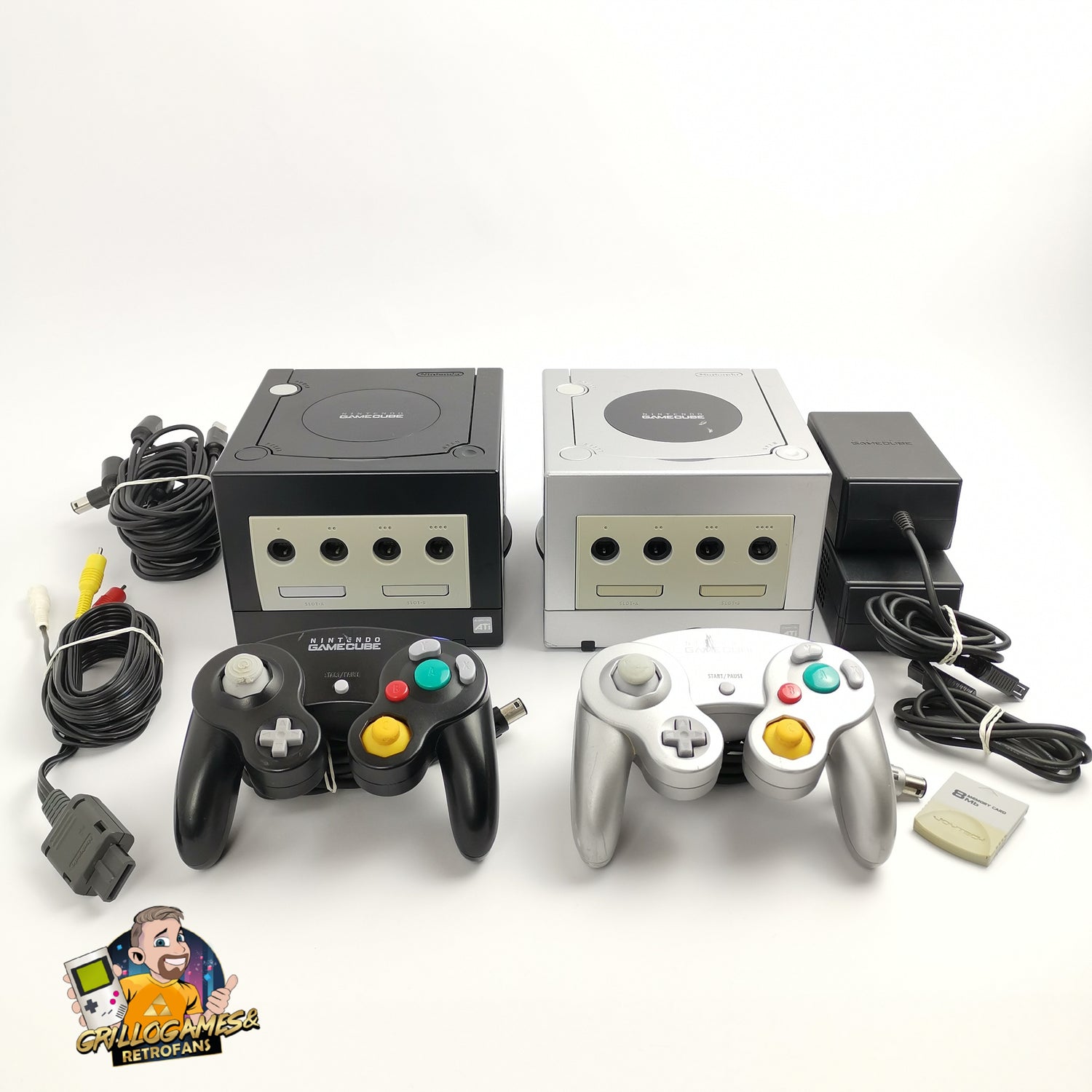 Nintendo Gamecube console bundle: 2 consoles black and silver with accessories